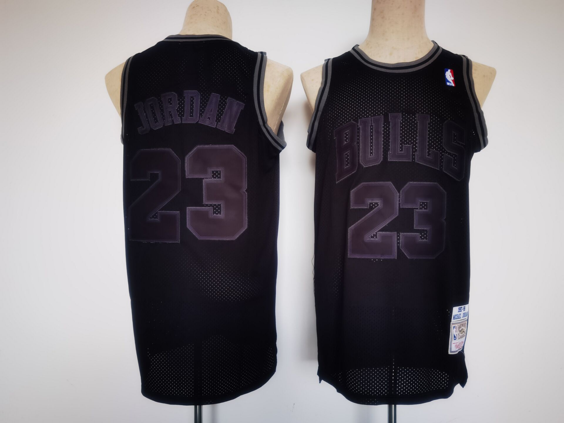 Men Chicago Bulls #23 Jordan Black Throwback NBA Jersey